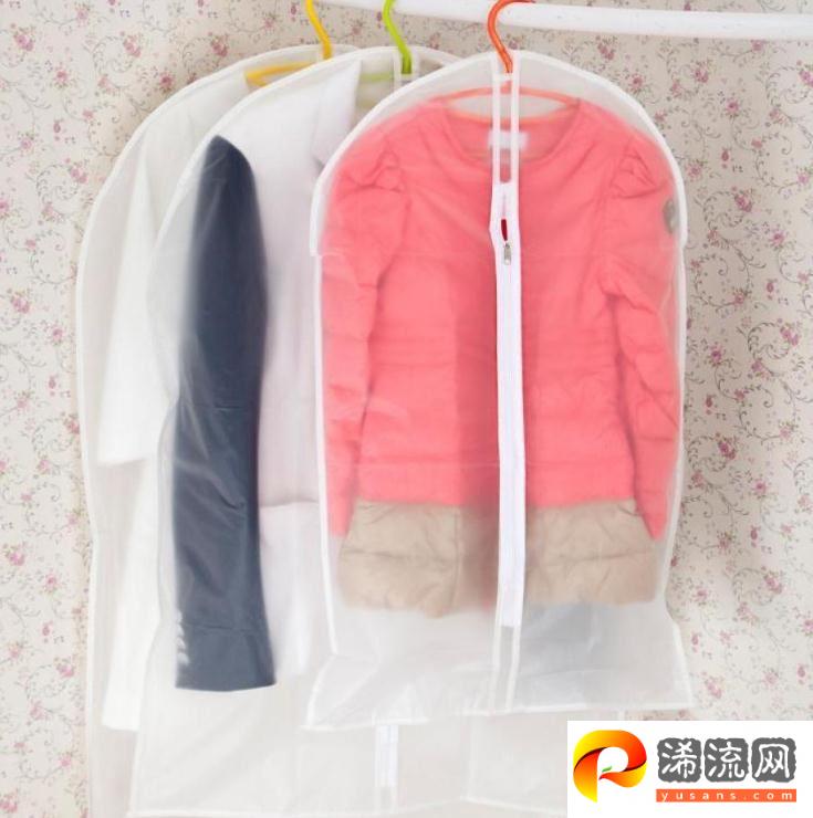 衣服防尘罩效果图